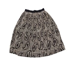 metro Wear Black and White Paisley Women's Skirt Size L